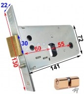 725600